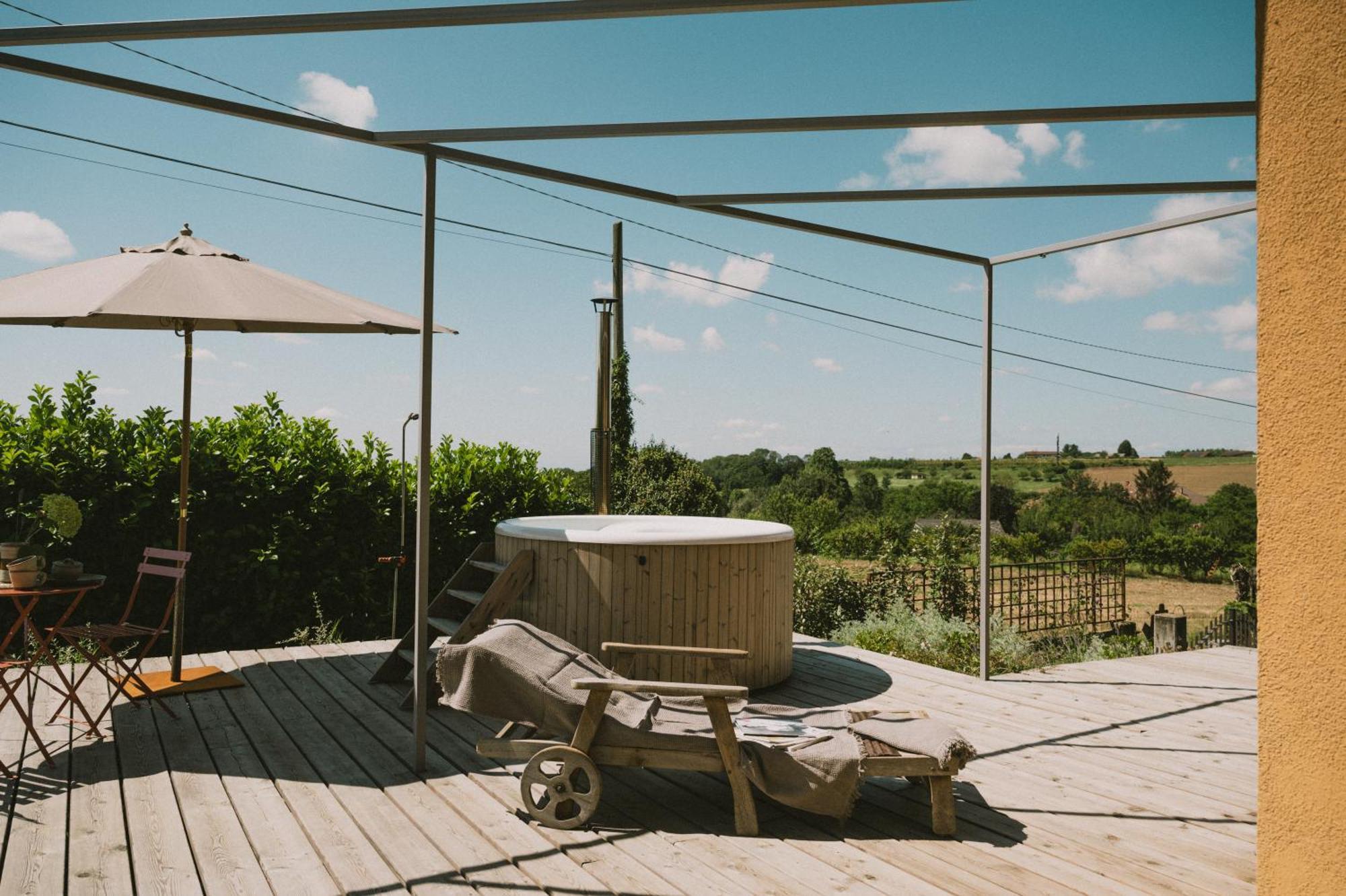 Bed and Breakfast Casa Kiko Pecetto Екстер'єр фото